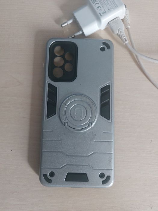 Самсунг а52 128 8