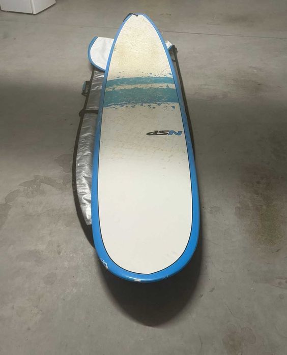 Prancha de Longboard 8'6 com capa, deck e strep