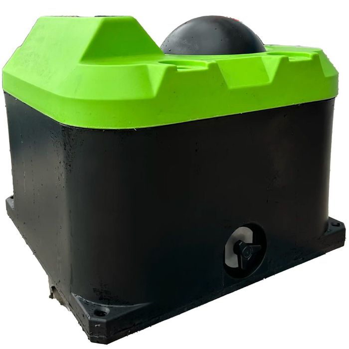 Poidło niezamarzające dla bydła z kulą 60L jednokomorowe