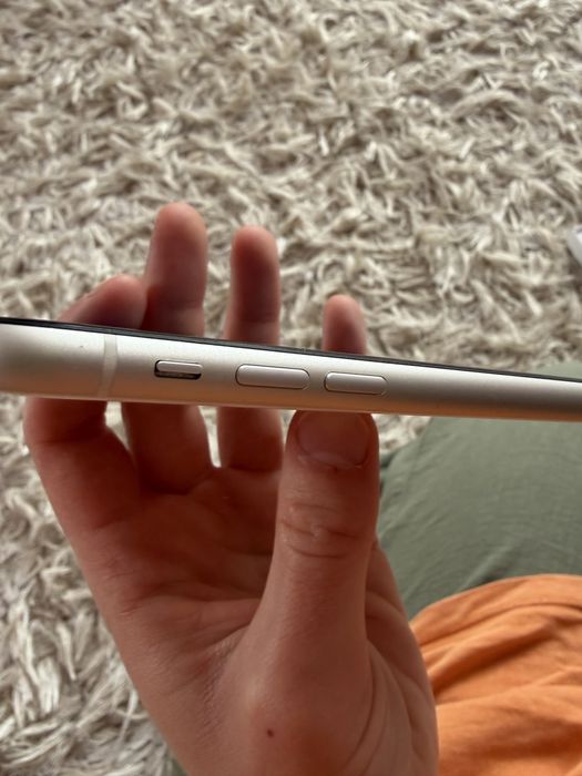 iPhone 11 64GB