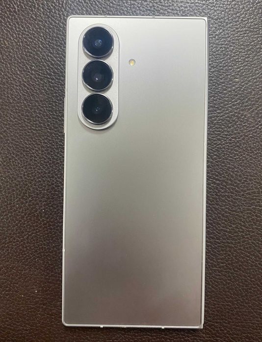 Samsung Galaxy Z Fold 7 – 512GB – Cinza Escuro