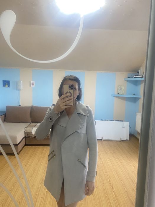 Плащ на запах. Розмір 8. River Island