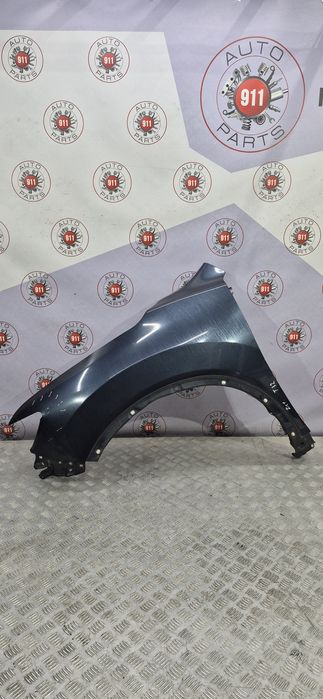 Крило переднє ліве має дефект Nissan rogue t32 2014-2020