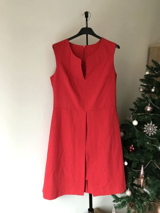 Sukiena czerwona z zakładką