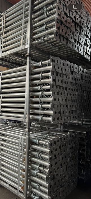 Stemple budowlane/głowice /płyta szalunkowa/dźwigary