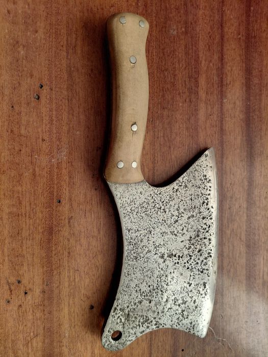 Секач кухонный старинный.