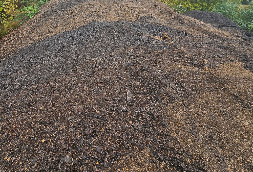 Frez asfaltowy destrukt asfalt kruszywo kamień kliniec