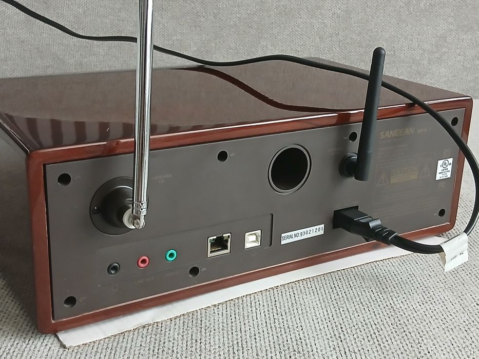 Интернет-радио, муз. центр SANGEAN WFR-1 (WiFi, FM, AUX)