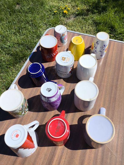 Zestaw kubków 12 szt.