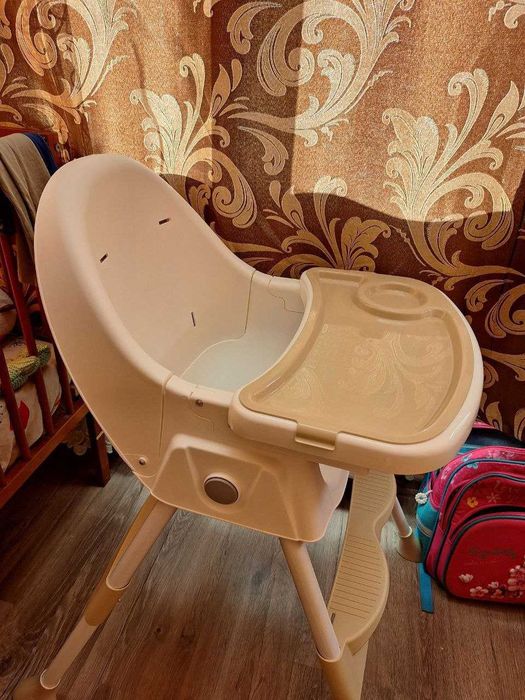 Стілець для годування Toti