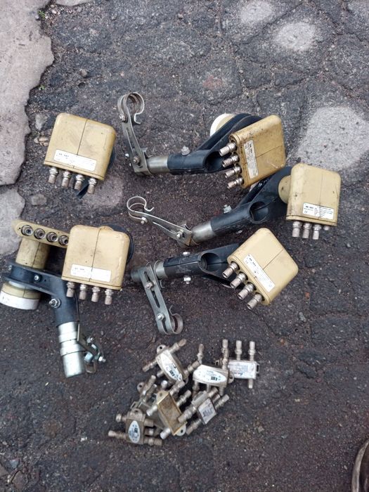 антенна  спутниковая телевизионная