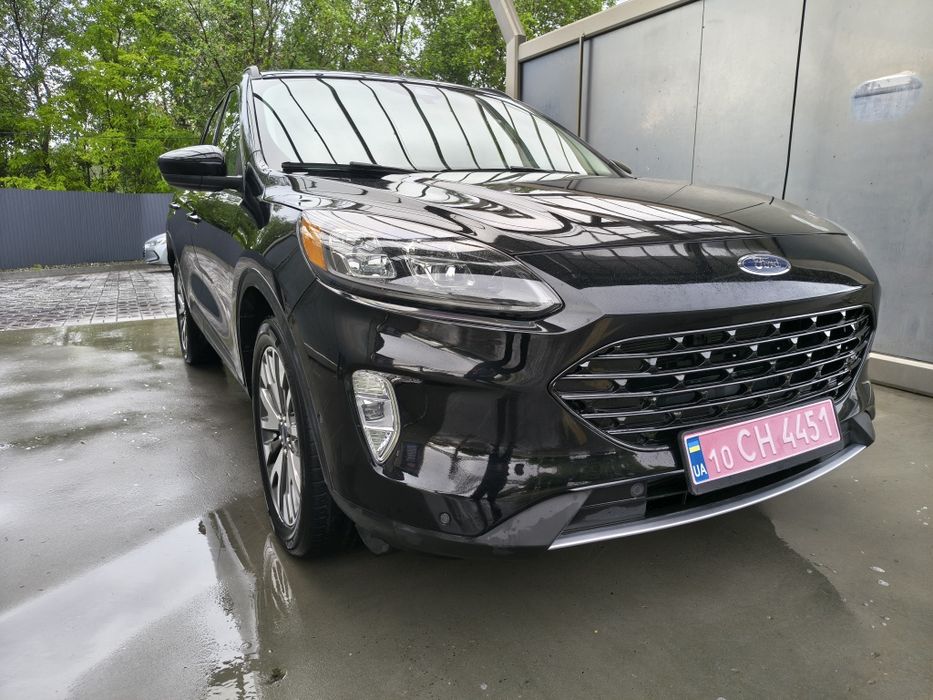 Ford escape 2021 Titanium