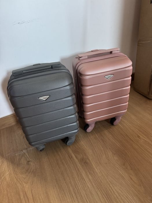 Duas malas de viagem cabine