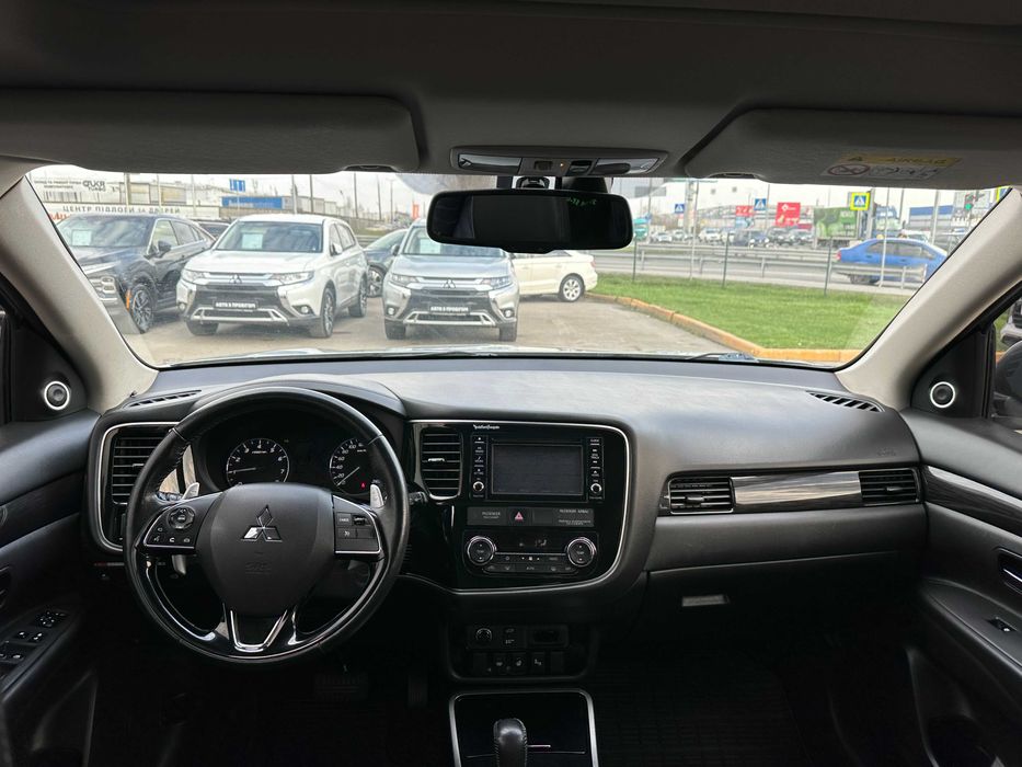 Mitsubishi Outlander 2018 Ultimate