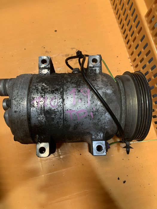 Compressor AC ar condicionado passat b5 1.9 tdi