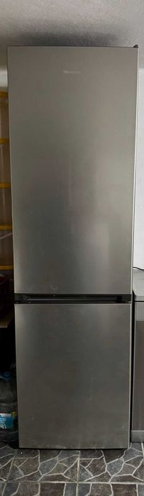 Frigorífico Hisense Inox 2 Metros