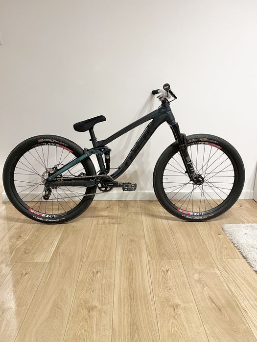 Trek Ticket S Rock Shox Pike DJ Chris King Dt swiss 471