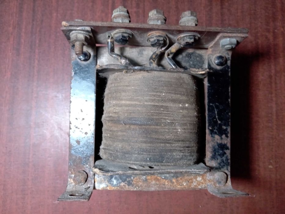 Трансформатор 220 В, 127 В, 12В