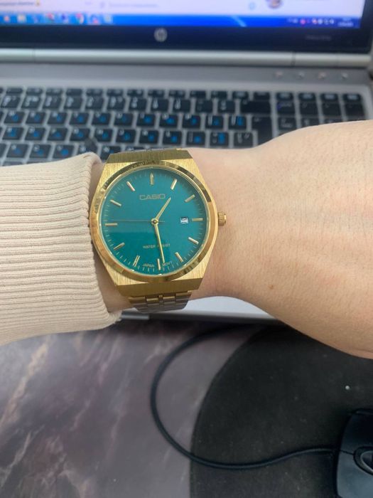 Наручні годинники Casio MTP-B145G Вибір кольорів