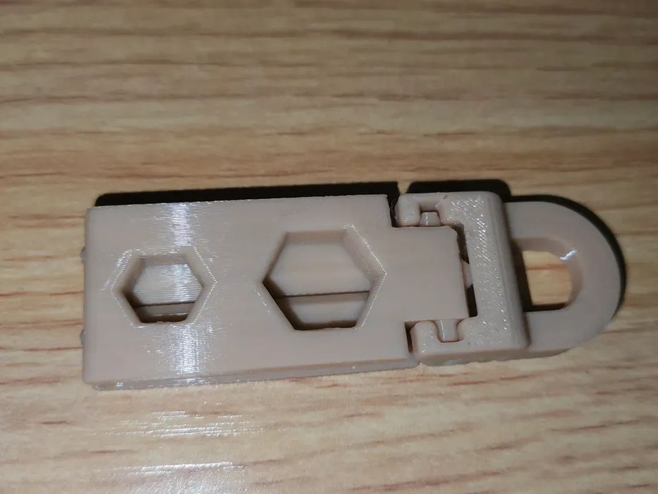 Suporte de Telemóvel Dobrável Mini (Com Gancho para Chaves)