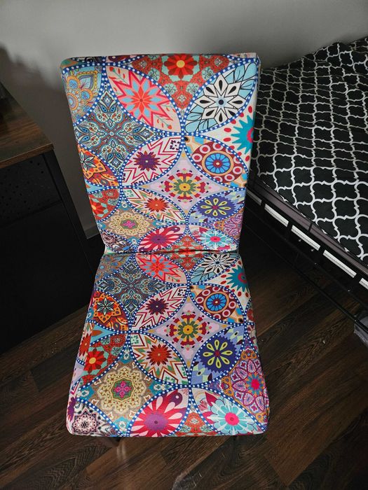 Pokrowce na krzesła wzór folklor kolorowe 4 szt uniwersalne