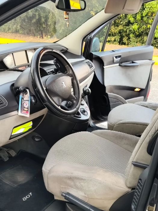 Peugeot 807 2.2 HDi Navteq