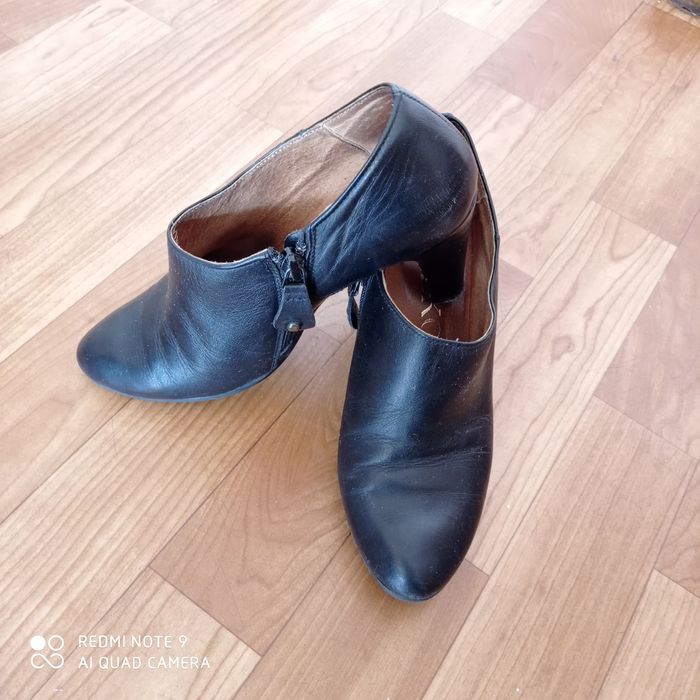 Ботильони жіночі 37р шкіряні RYLKO