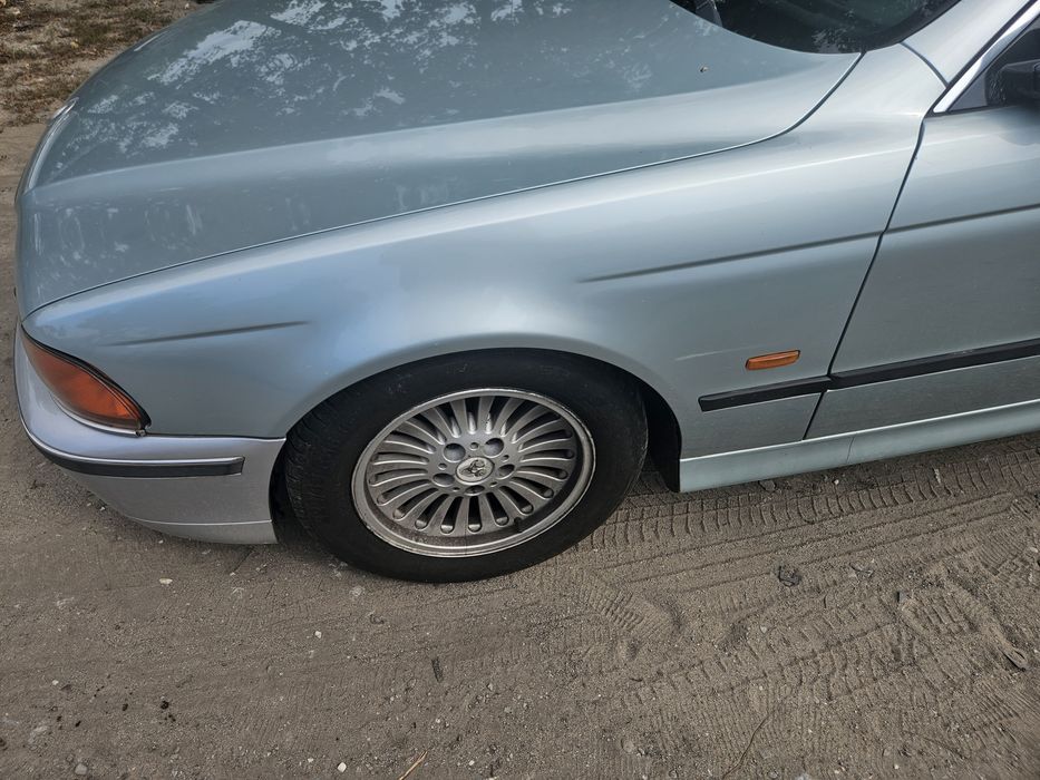 BMW E39 449/6 zderzak maska lampa blotnik drzwi klapa koła pas 2.5 pas