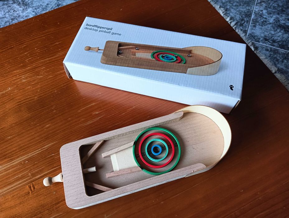 Jogo de Pinball de Secretária