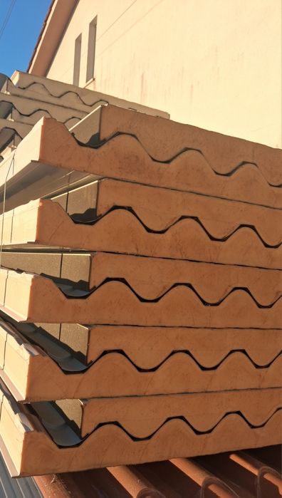 Painel sandwich até 15 metros