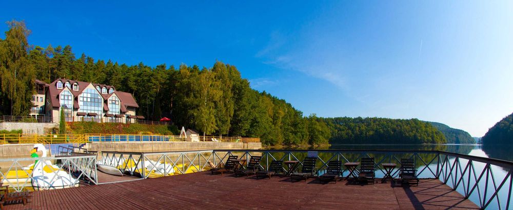 Na sprzedaż domek letniskowy nad jeziorem