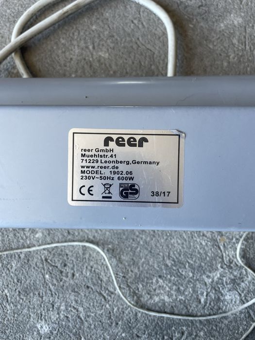 grzejnik elektryczny wiszacy scienny