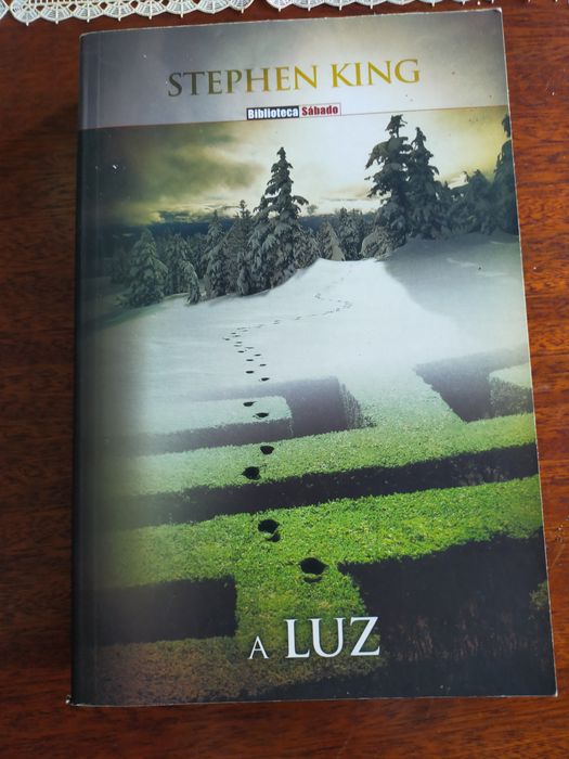 Livro a LUZ de Stephen king