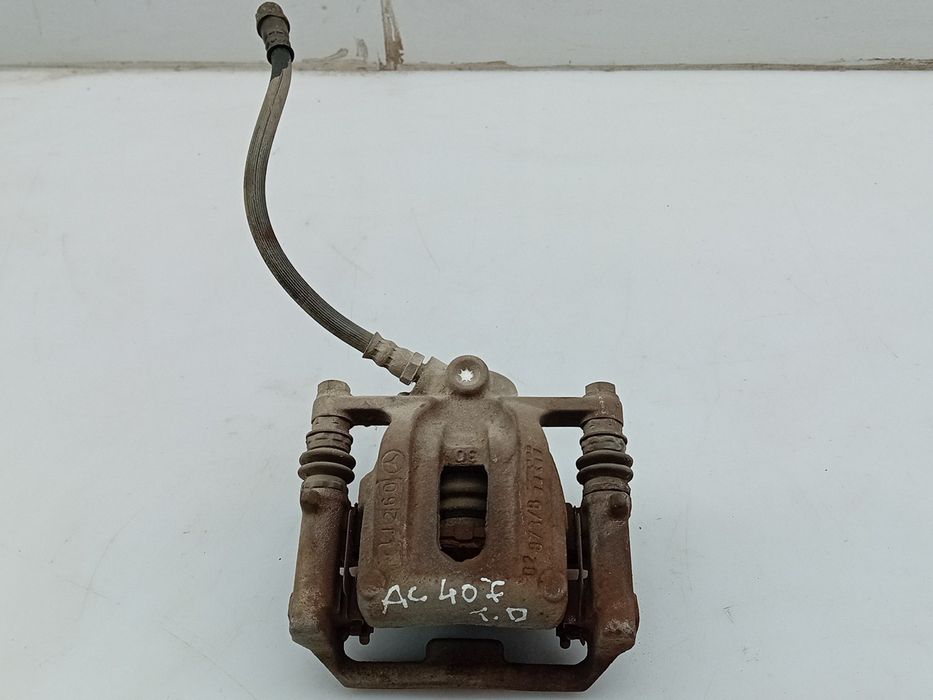 Pinça travão / maxila de travão trás direita MERCEDES-BENZ Classe B (W