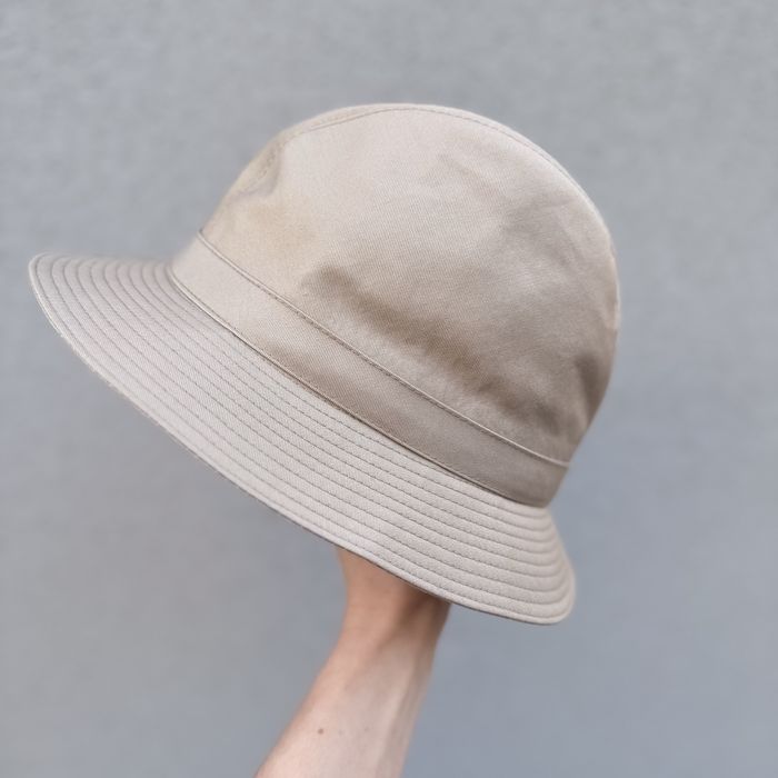Bucket hat Burberry’s Archive Beige Vintage kapelusz beżowy krata