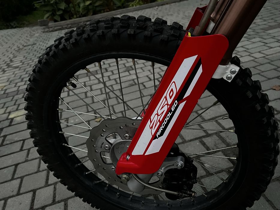 Мотоцикл VIPER V250L NEW