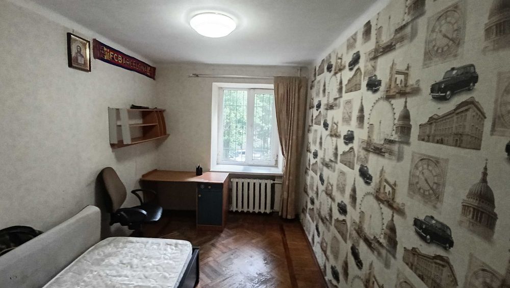 Продам квартиру 3х комн на Академика Глушко