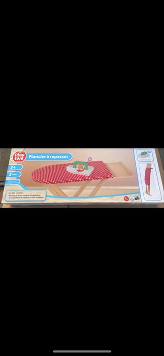 Nowa deska do prasowania z żelazkiem drewniania playtive