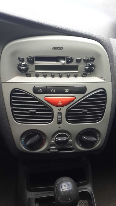 Автомобіль Fiat Albea 2003 р.