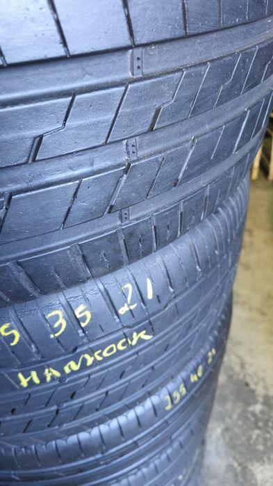 Pneus  255/35/21