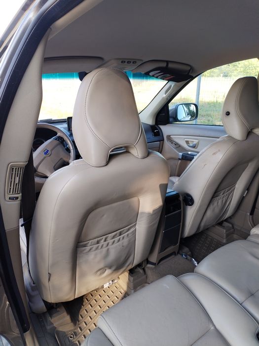 Volvo xc90 2.4 D5 AWD 185km 2009r