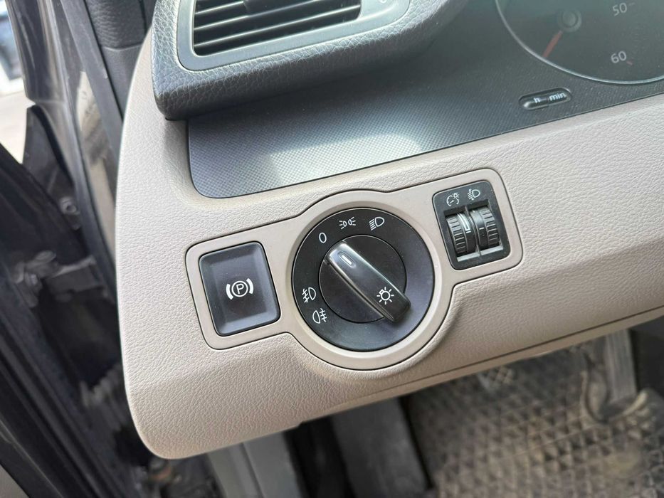 na części sanki zawieszenie amortyzator volkswagen passat b6 2006r