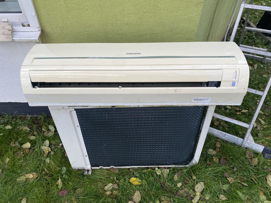 Кондіционер Samsung AQ 24 FAN