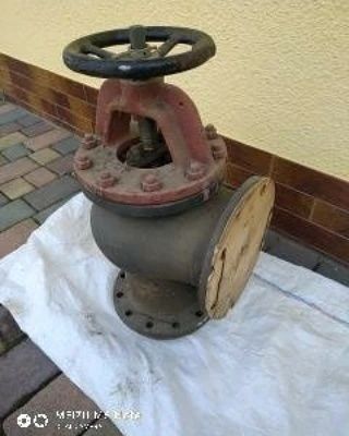 Запорная судовая арматура