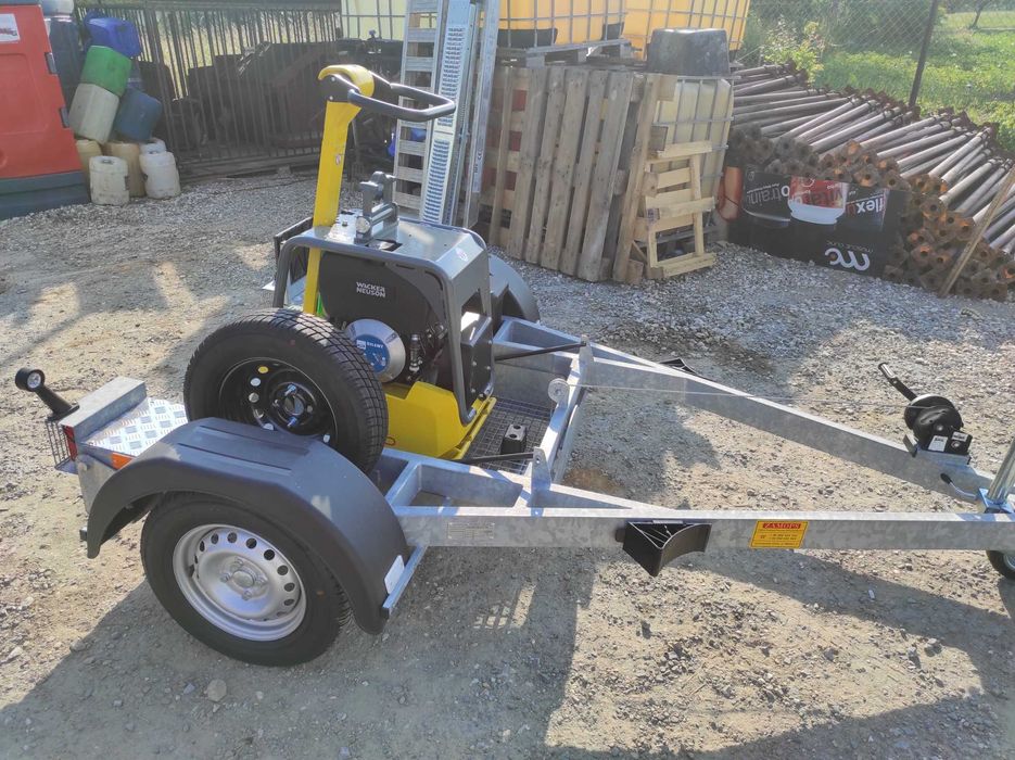 Wynajem wypożyczalnia zagęszczarka z przyczepką 250 500 Wacker Kraków