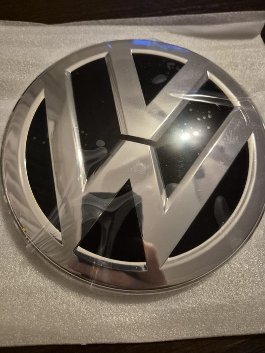 Znaczek emblemat pod Radar VW Passat B8 Arteon Golf Tourana
