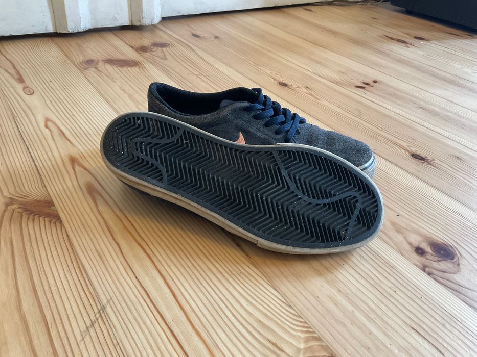Buty nike sb granatowe rozm 38,5