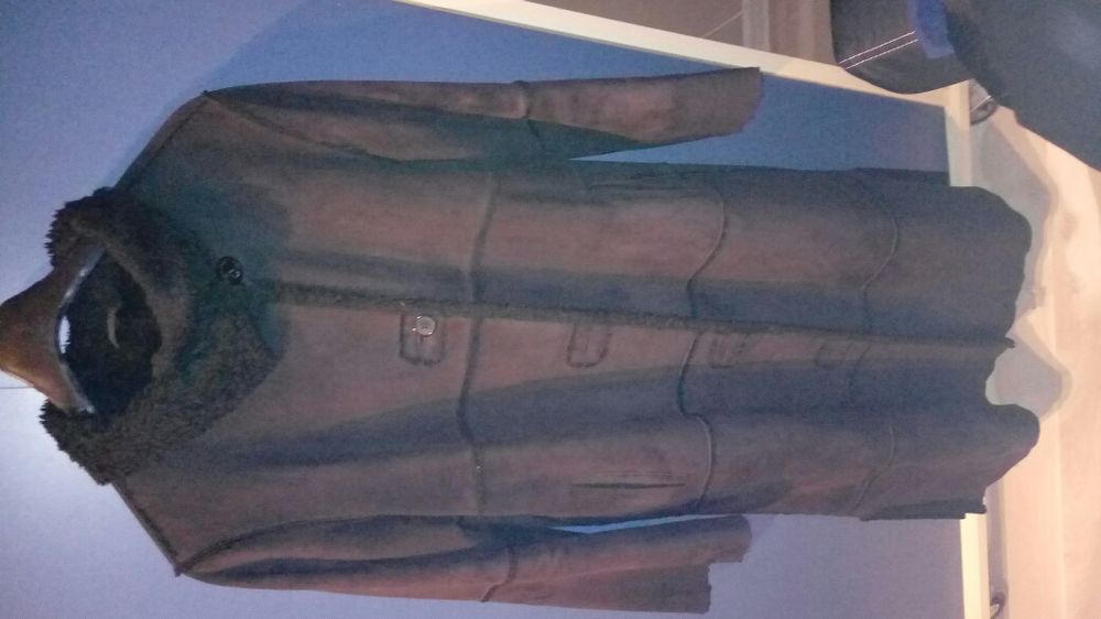 Kożuszek długi. XL. Czarny