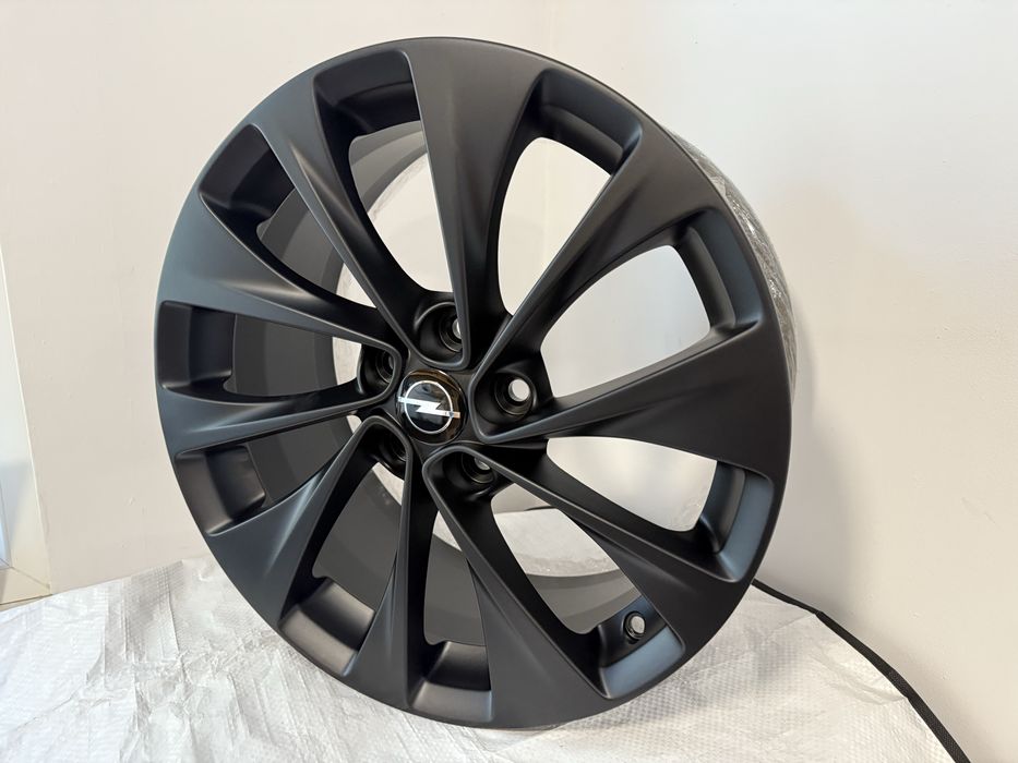 Oryginalne Felgi aluminiowe 17" 5x105 Opel Astra K Astra J Mokka