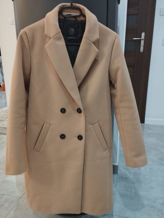 Sprzedam płaszcz rozmiar C&A rozmiar 36